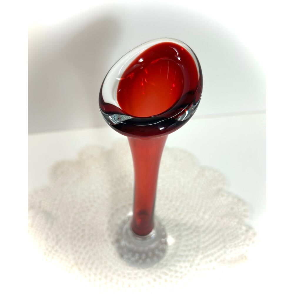 MCM Swedish Art Glass Bud Vase, 9 inch Red Bo Borgstrom - Aseda Glasbruk Studio - Picture 2 of 9